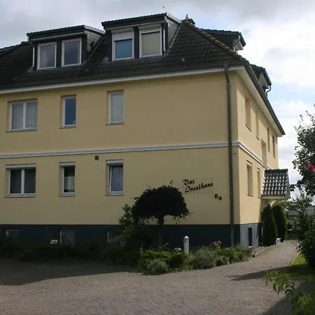 Inselhaus Karlstrasse 6a 4 * Stubbenfelde