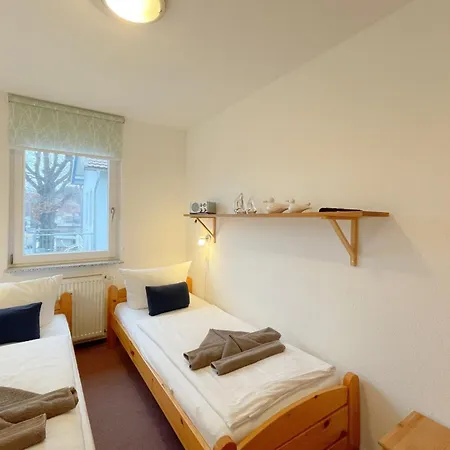 Inselhaus Karlstrasse 6a 4 *