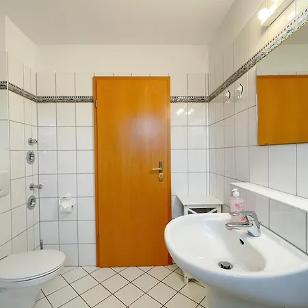 Inselhaus Karlstrasse 6a 4